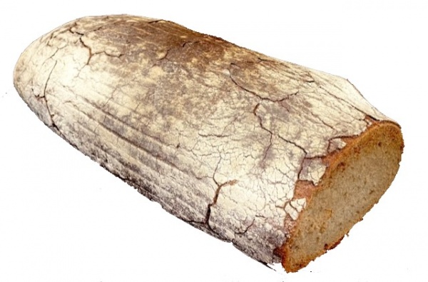 Pan mezcla de centeno de corteza aromática y miga clara. Un pan jugoso y de fácil digestión. Elaborado con masa madre natural.